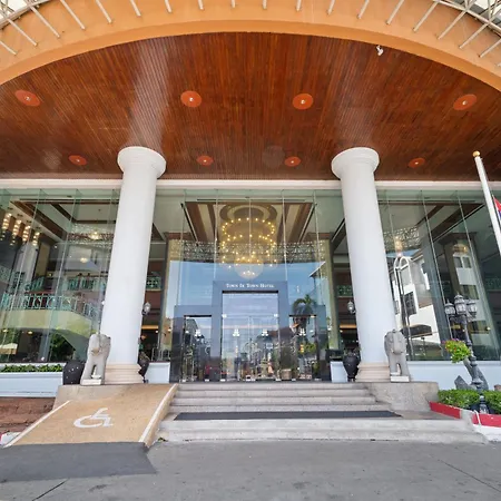 Town In Town Hotel Bangkok