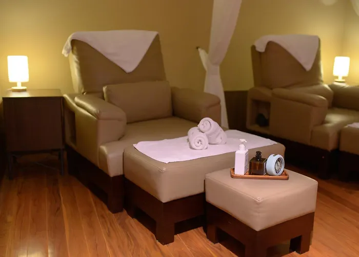 Town In Town Hotel 5*
