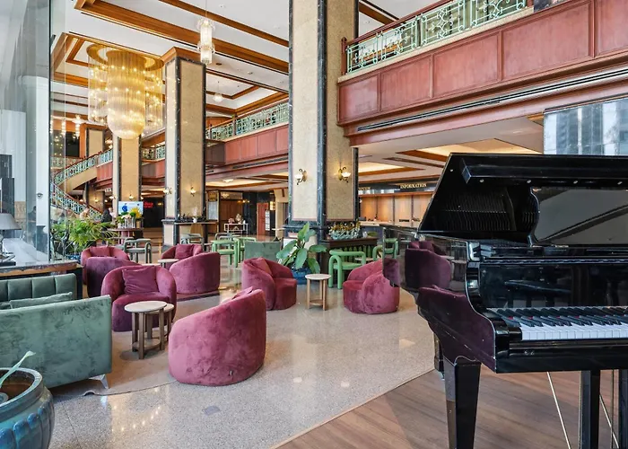 Town In Town Hotel Bangkok